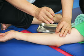 リハビリセンター大明 脊髄損傷完全マヒ 腕神経再生トレーニング